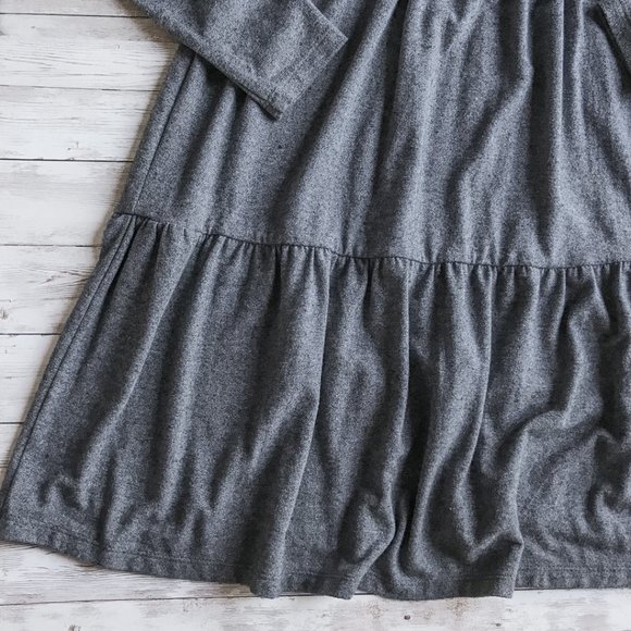 LIKE NEW Wild Fable Grey Long Sleeve Tiered Skirt Babydoll Dress - Picture 2 of 12